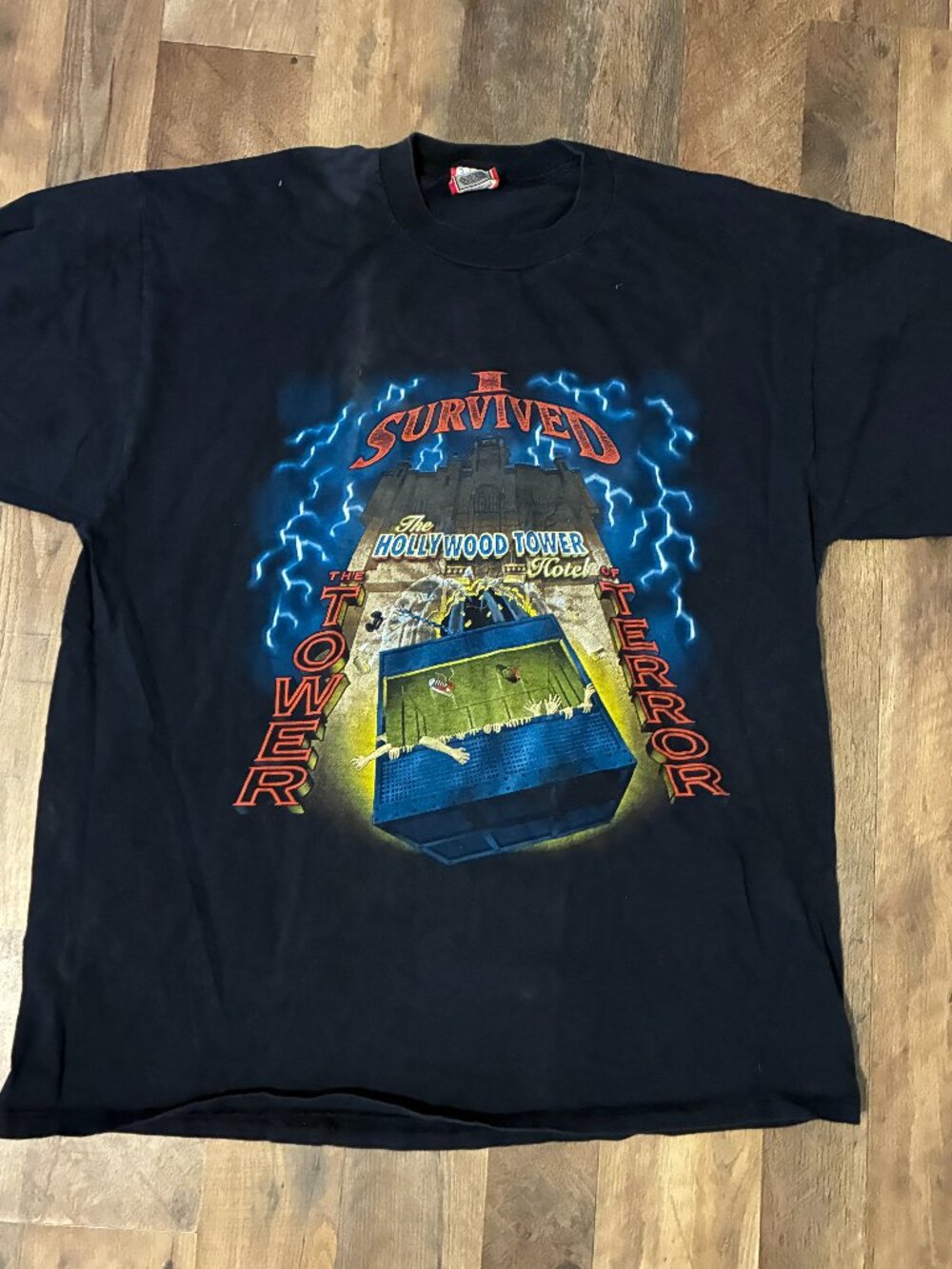 Vintage 90s Disney I Survived The Tower of Terror T Shirt Hollywood Hotel XL